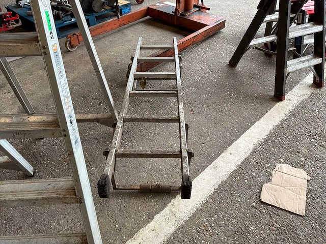 Altrex / tubesca trap (3x) - afbeelding 3 van  4