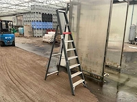 Altrex uitzet trap