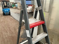 Altrex uitzet trap - afbeelding 3 van  5