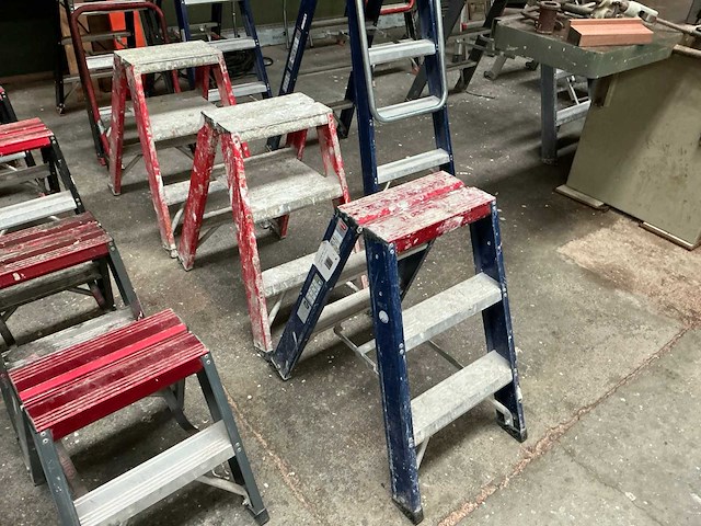 Altrex uitzettrap 2x3 (3x) - afbeelding 2 van  4