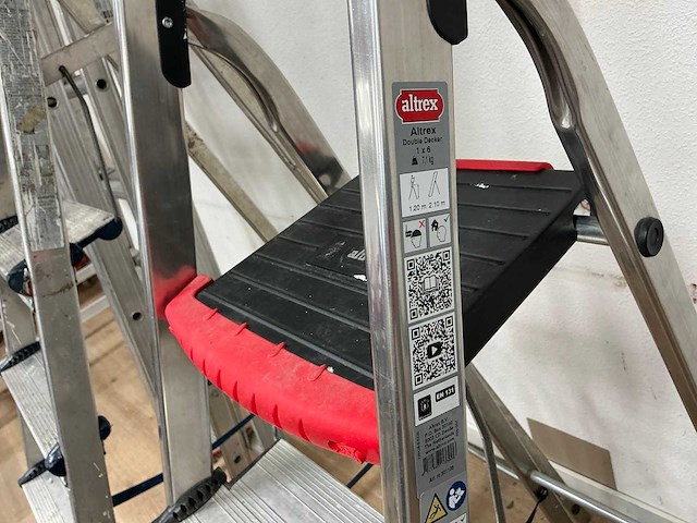 Altrex uitzettrap (3x) - afbeelding 6 van  7