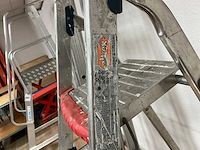 Altrex uitzettrap (3x) - afbeelding 7 van  7