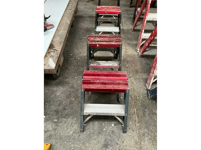 Altrex uitzettrap - afbeelding 2 van  3