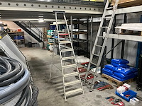 Altrex uitzettrap - afbeelding 1 van  2