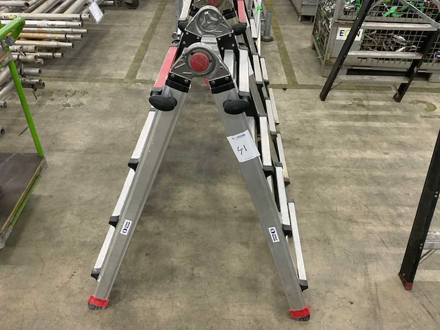 Altrex variflex teleprof 4x4 uitschuif/vouwladder - afbeelding 2 van  7