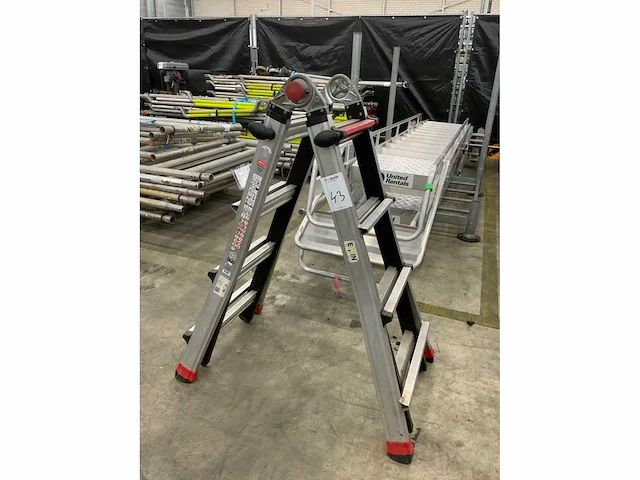 Altrex variflex teleprof 4x4 uitschuif/vouwladder - afbeelding 2 van  5