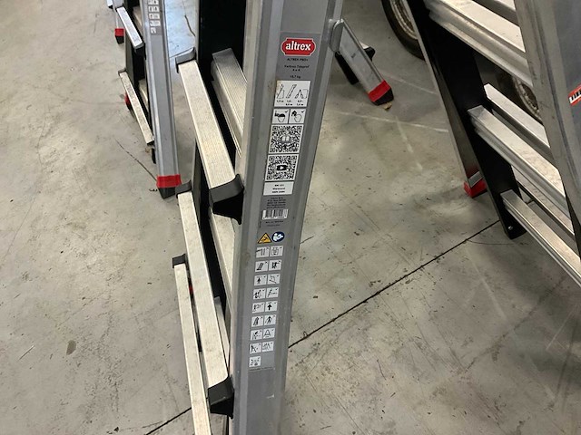 Altrex varitrex 4x4 ladder - afbeelding 4 van  5