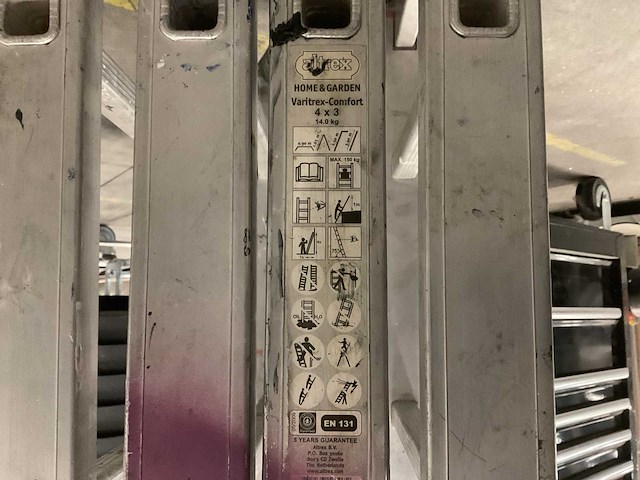 Altrex varitrex-comfort 4x3 vouwladder - afbeelding 2 van  2