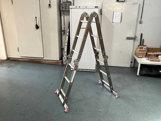 Altrex varitrex ladder - afbeelding 1 van  6