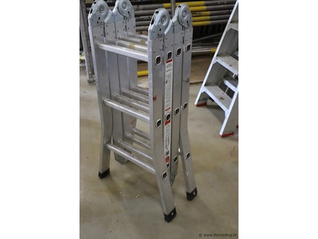 Altrex varitrex plus vouwladder 4x3 sporten - afbeelding 1 van  5