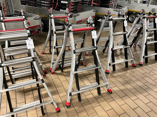 Altrex varitrex teleprof 4x4 vouwladder (2x) - afbeelding 1 van  7