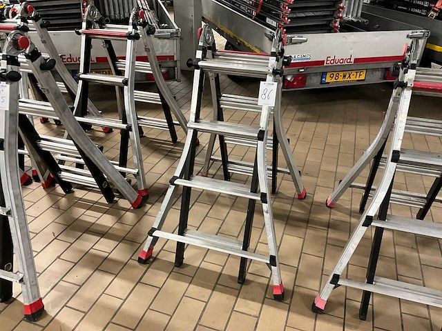 Altrex varitrex teleprof 4x4 vouwladder (2x) - afbeelding 5 van  7