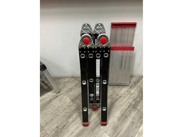 Altrex varitrex vouwladder 4x3 - afbeelding 2 van  3