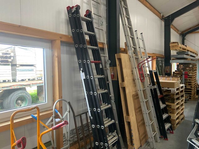 Altrex zr 3072 reformladder - afbeelding 1 van  3