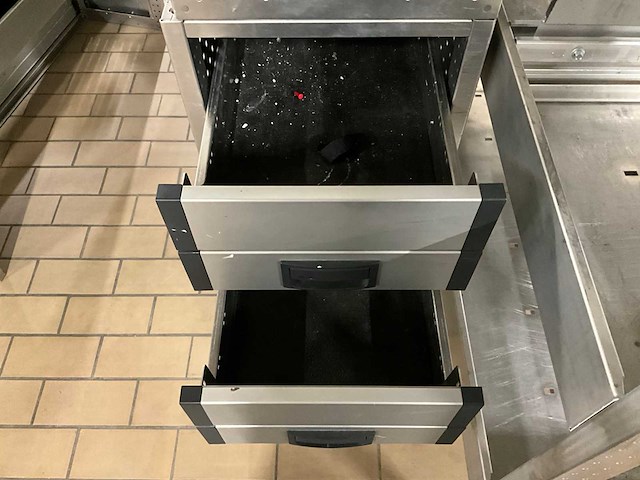 Aluca bedrijfswageninrichting (2x) - afbeelding 5 van  5