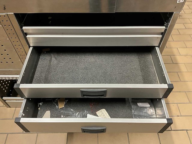 Aluca bedrijfswageninrichting (2x) - afbeelding 3 van  4