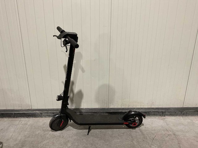 Alucard step 2603131641 step - afbeelding 2 van  6