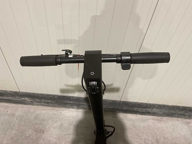 Alucard zwart 26003061650 step - afbeelding 8 van  17