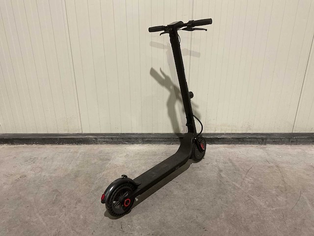 Alucard zwart 26003061650 step - afbeelding 2 van  8