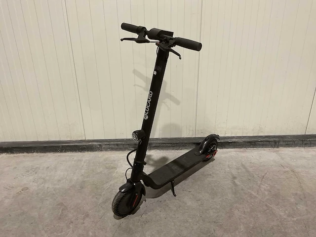 Alucard zwart 26003061650 step - afbeelding 1 van  17