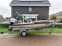Alumax bullit 400 tender motorjacht - afbeelding 12 van  17