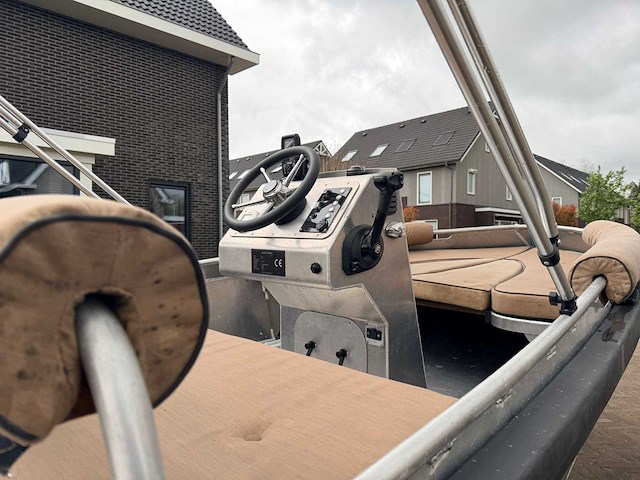 Alumax bullit 400 tender motorjacht - afbeelding 13 van  14