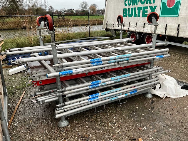Alumexx rolsteiger - afbeelding 1 van  4