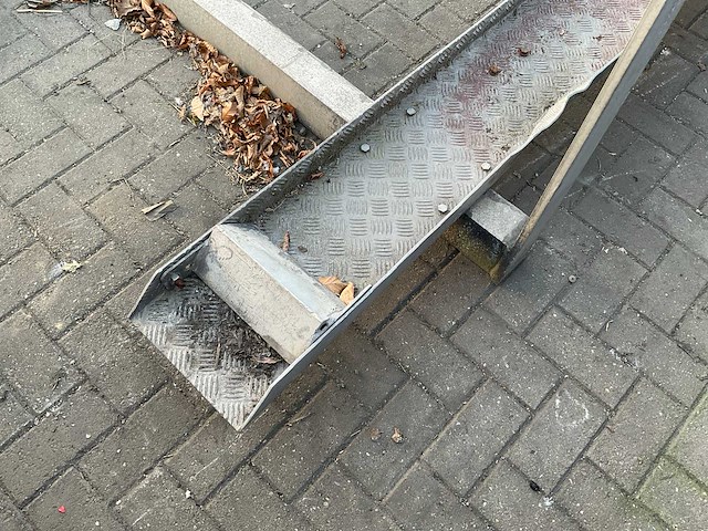 Aluminium auto hijsbrug - afbeelding 6 van  7