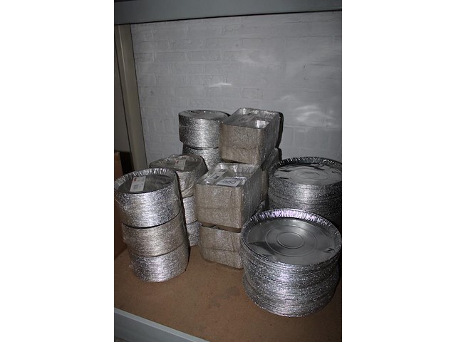 Aluminium bakjes in diverse maten en uitvoeringen. - afbeelding 2 van  2