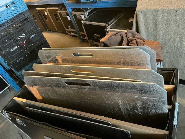 Aluminium base plate (8x) - afbeelding 3 van  4