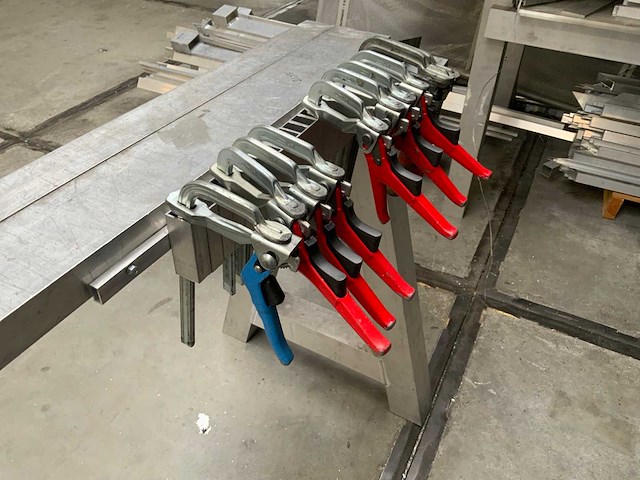 Aluminium bok met constructietangen - afbeelding 2 van  3