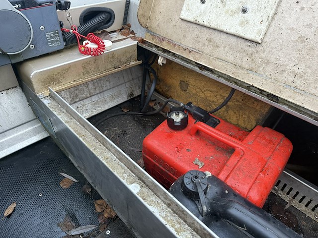 Aluminium boot, buster, s met yamaha 9.9 pk langstaart buitenboordmotor, 2008 - afbeelding 18 van  28