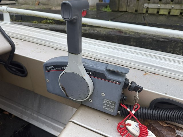 Aluminium boot, buster, s met yamaha 9.9 pk langstaart buitenboordmotor, 2008 - afbeelding 21 van  28