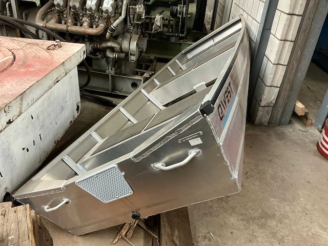 Aluminium boot qwest f360 - afbeelding 2 van  6