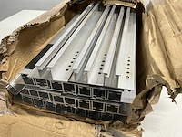Aluminium dakmontage voor stalen dak (25x) - afbeelding 2 van  5