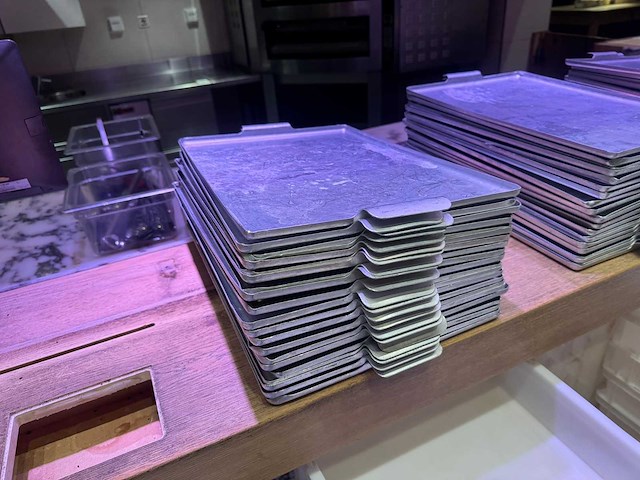 Aluminium dienblad (63x) - afbeelding 1 van  4