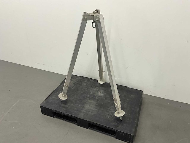 Aluminium driepoot - afbeelding 1 van  4