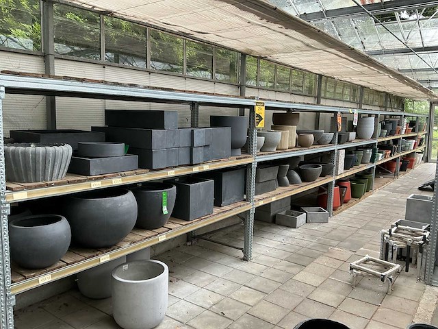 Aluminium en houten stellingen (9x) - afbeelding 1 van  5