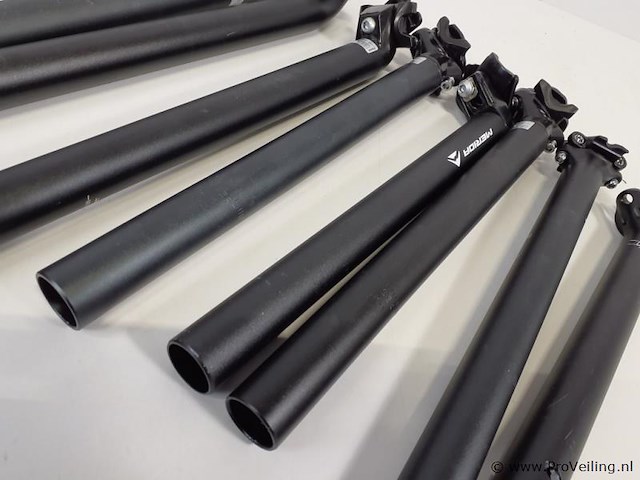 Aluminium fietszadelpennen en ergotec 4 stuurbevestigingen set ergotec 4 - afbeelding 9 van  13