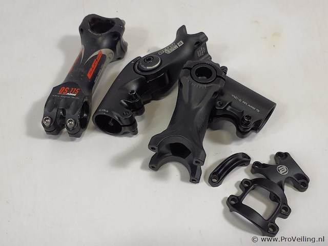 Aluminium fietszadelpennen en ergotec 4 stuurbevestigingen set ergotec 4 - afbeelding 4 van  13