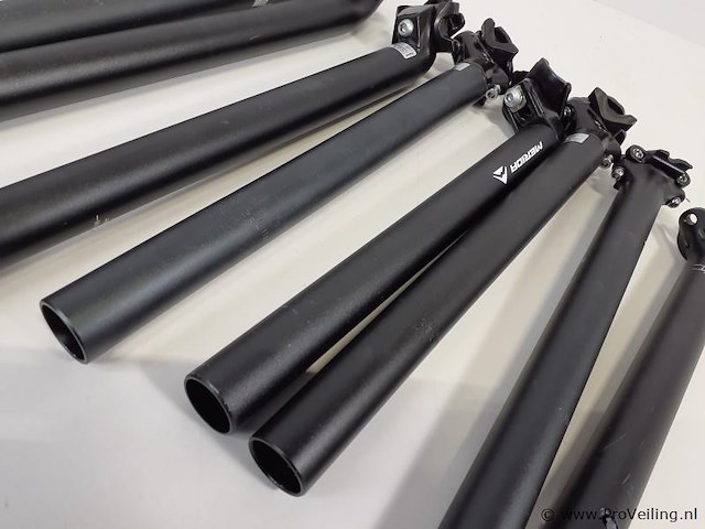 Aluminium fietszadelpennen en ergotec 4 stuurbevestigingen set ergotec 4 - afbeelding 9 van  13