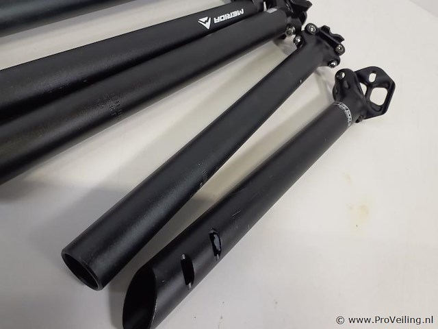 Aluminium fietszadelpennen en ergotec 4 stuurbevestigingen set ergotec 4 - afbeelding 10 van  13