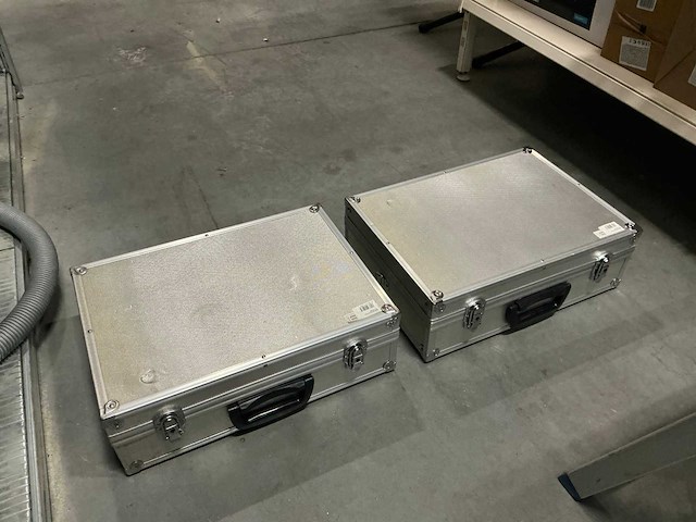 Aluminium gereedschapskoffers (2x) - afbeelding 3 van  3