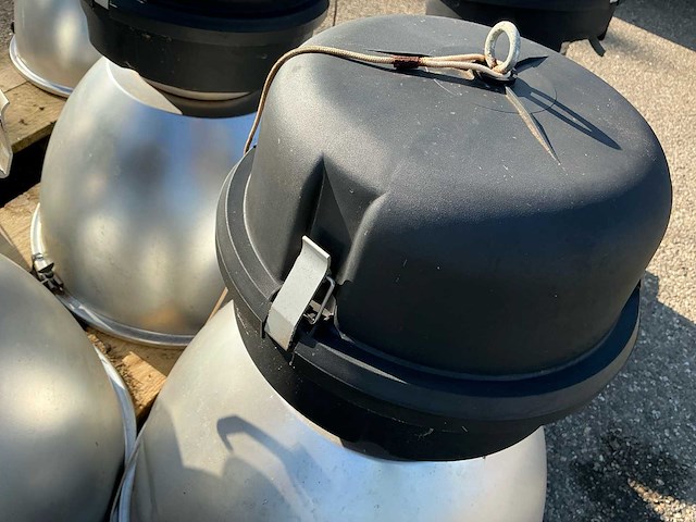 Aluminium hanglamp (7x) - afbeelding 1 van  8