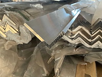 Aluminium hoeklijn 60x40mm (420x) - afbeelding 2 van  4
