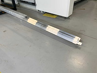 Aluminium hoekstrips 600cm (41x) - afbeelding 2 van  6