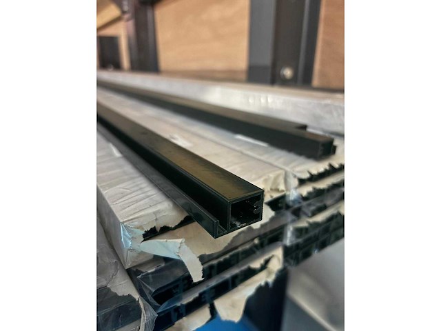 Aluminium horprofiel (127x) - afbeelding 1 van  3