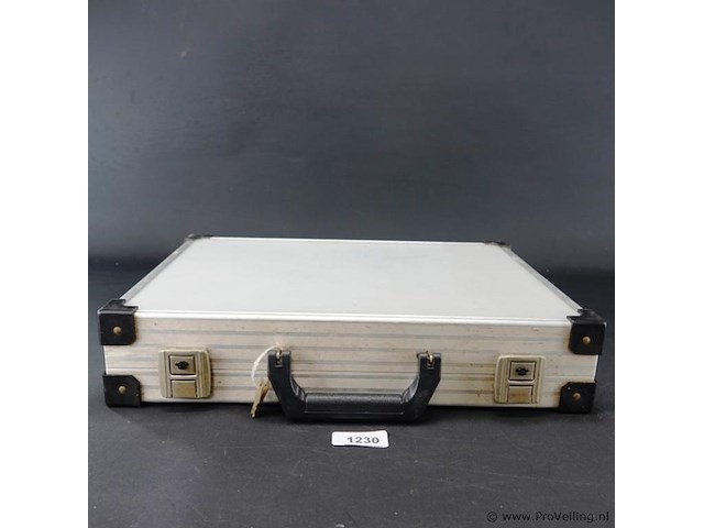 Aluminium koffer - afbeelding 2 van  5