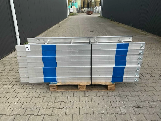Aluminium ladderlift deel (7x) - afbeelding 1 van  5