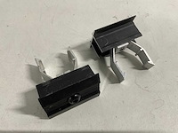 Aluminium middenklem voor montage zonnepaneel (114x) - afbeelding 2 van  2